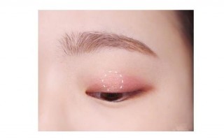 擦眼睛用什么颜色好看，擦眼睛用什么颜色好看呢