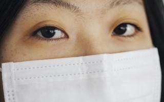 眼镜片刮花了怎么办，眼镜片刮花了怎么办可以修复吗