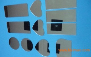 pc镜片能受多少度，pc镜片和树脂镜片哪个好