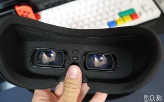 眼镜紧了怎么调节，眼镜紧了怎么调节视频